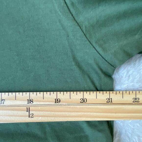 Elvis Presley Memphis Tennessee Graphic Tee T-shirt Men XL Military Green NWT - Picture 5 of 7